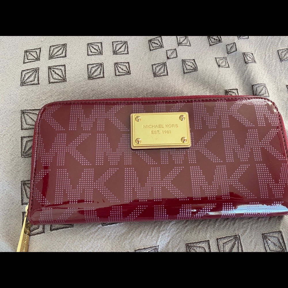 Michael Kors wallet
